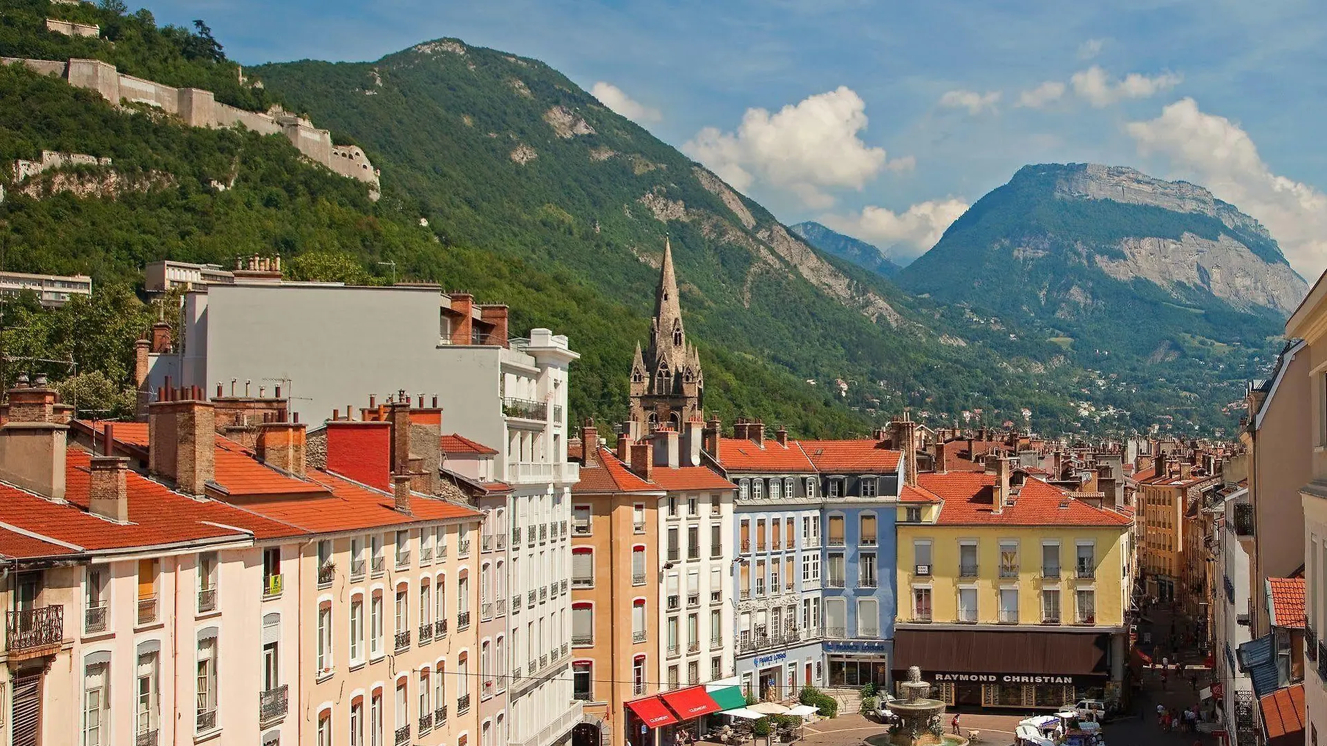 Hotel De L'Europe Grenoble Hyper-Centre 3*,  Francia