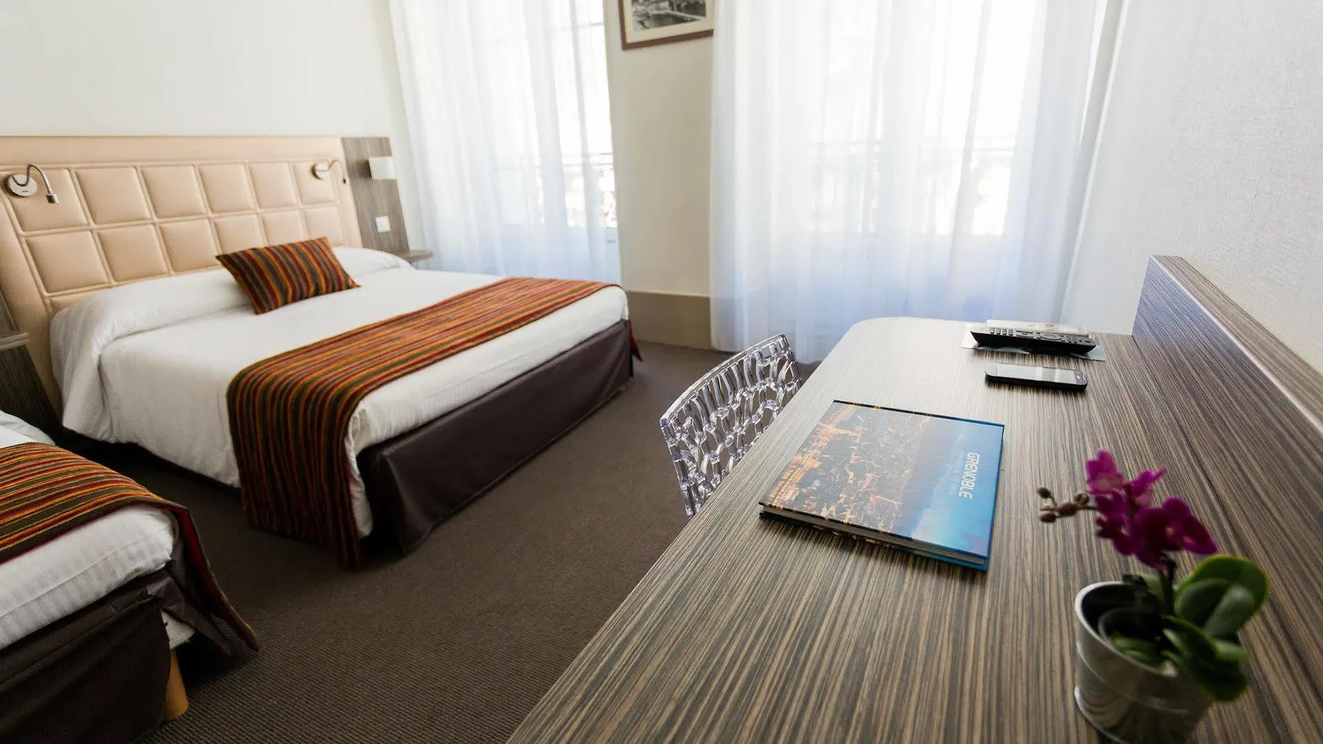 Hotel De L'Europe Grenoble Hyper-Centre
