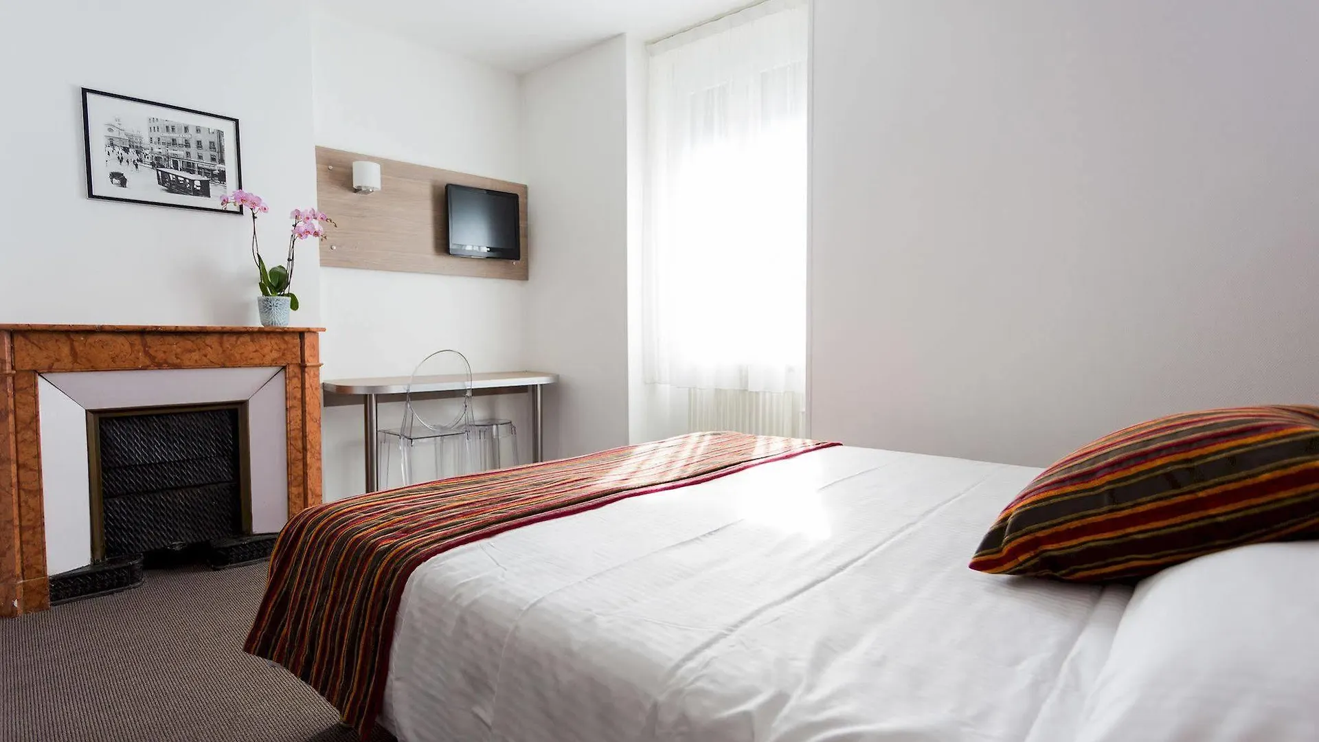 Hotel De L'Europe Grenoble Hyper-Centre Francia